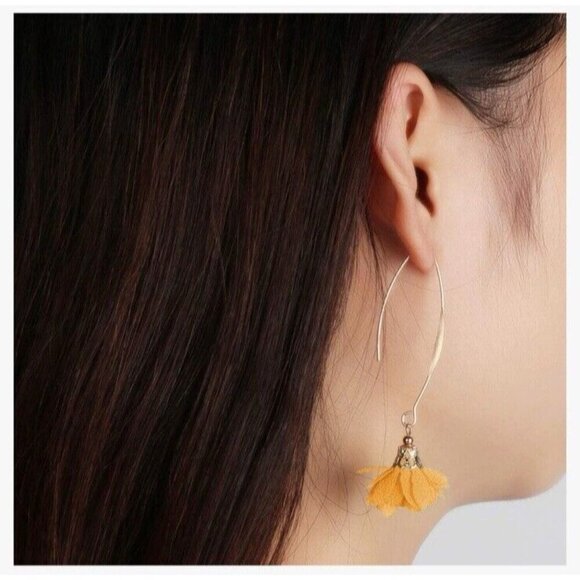 Dainty Yellow Cloth Flower Dangle Goldtone Fancy Earwire Earrings - Picture 6 of 11